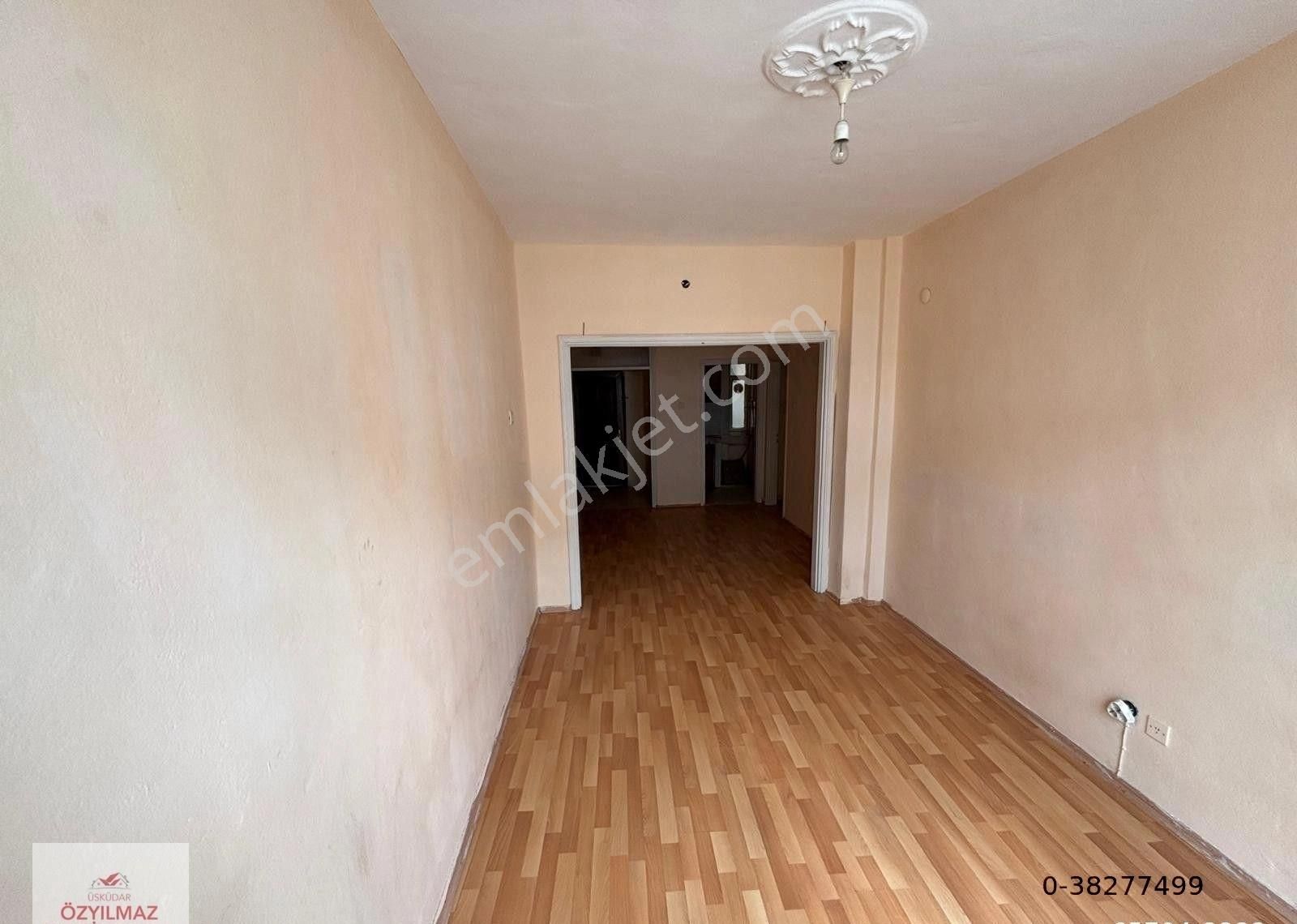 Üsküdar Özyılmazdan Üsküdar Merkeze Yakın 2+1 Kombili Daire 3.kat