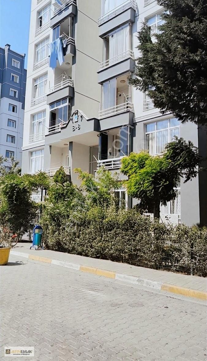 Kayaşehir 1.bölge 75m2 Boş 2+1 Kiralık Daire