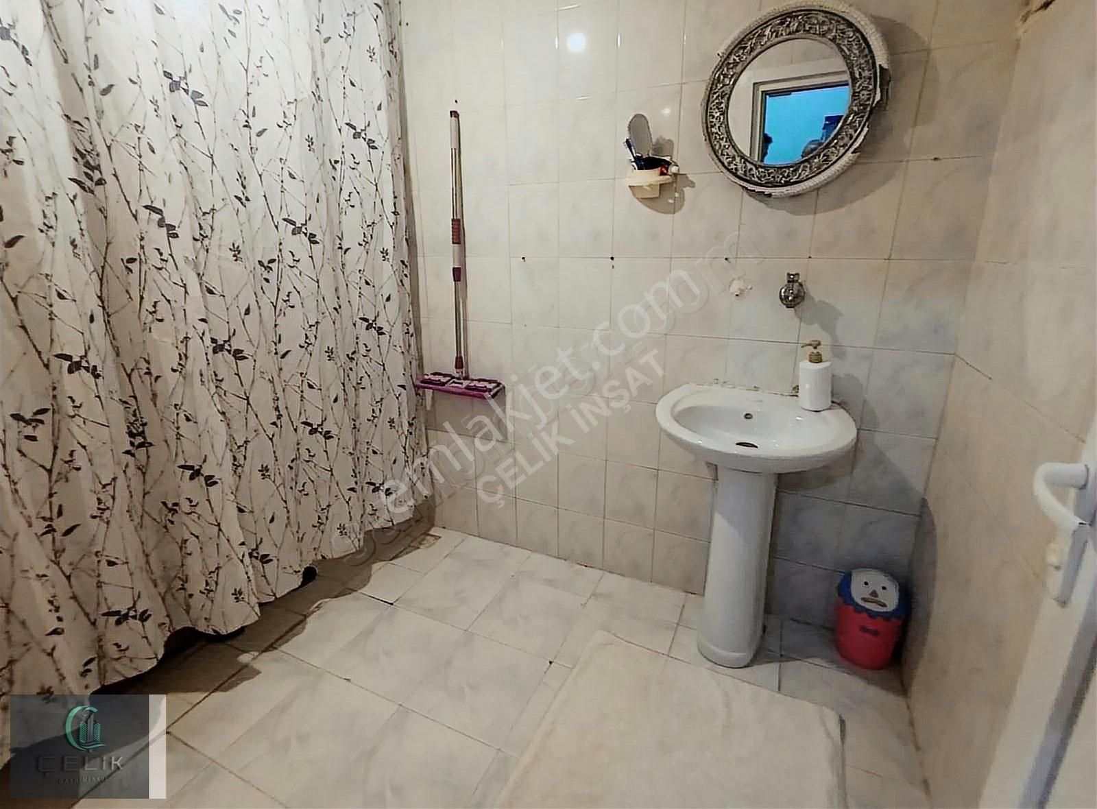 G.o.p. Karadeniz Mah Satılık Daire Çelik Emlaktan Yüksek Giriş - Görsel 13