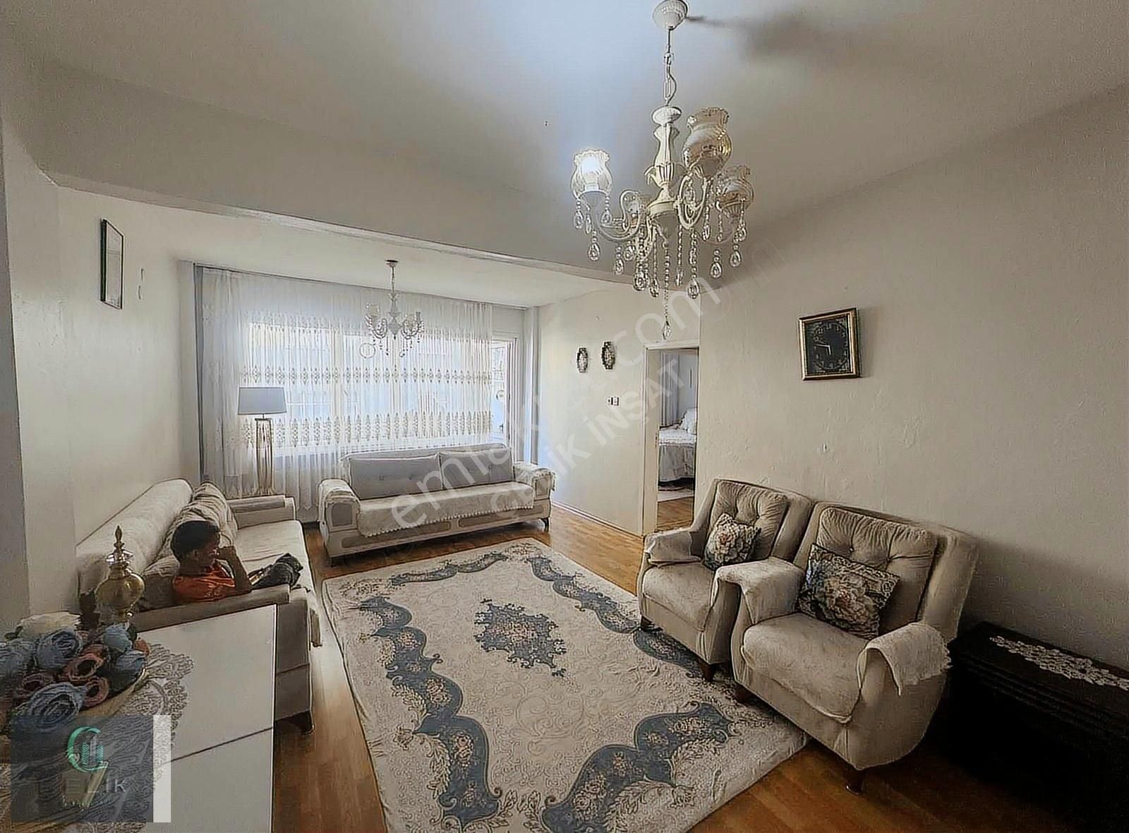 G.o.p Karadeniz Mah Çelik Emlaktan Satılık Ara Kat Daire - Görsel 8