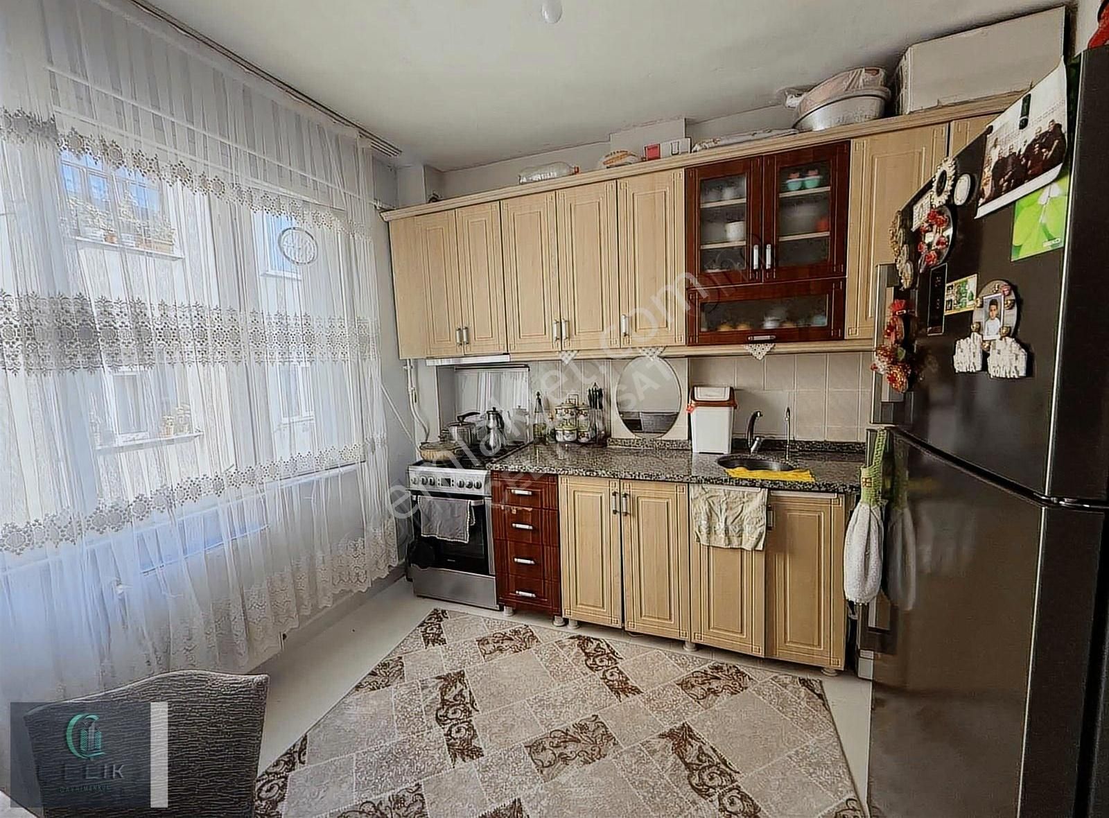 G.o.p Karadeniz Mah Çelik Emlaktan Satılık Ara Kat Daire - Görsel 17