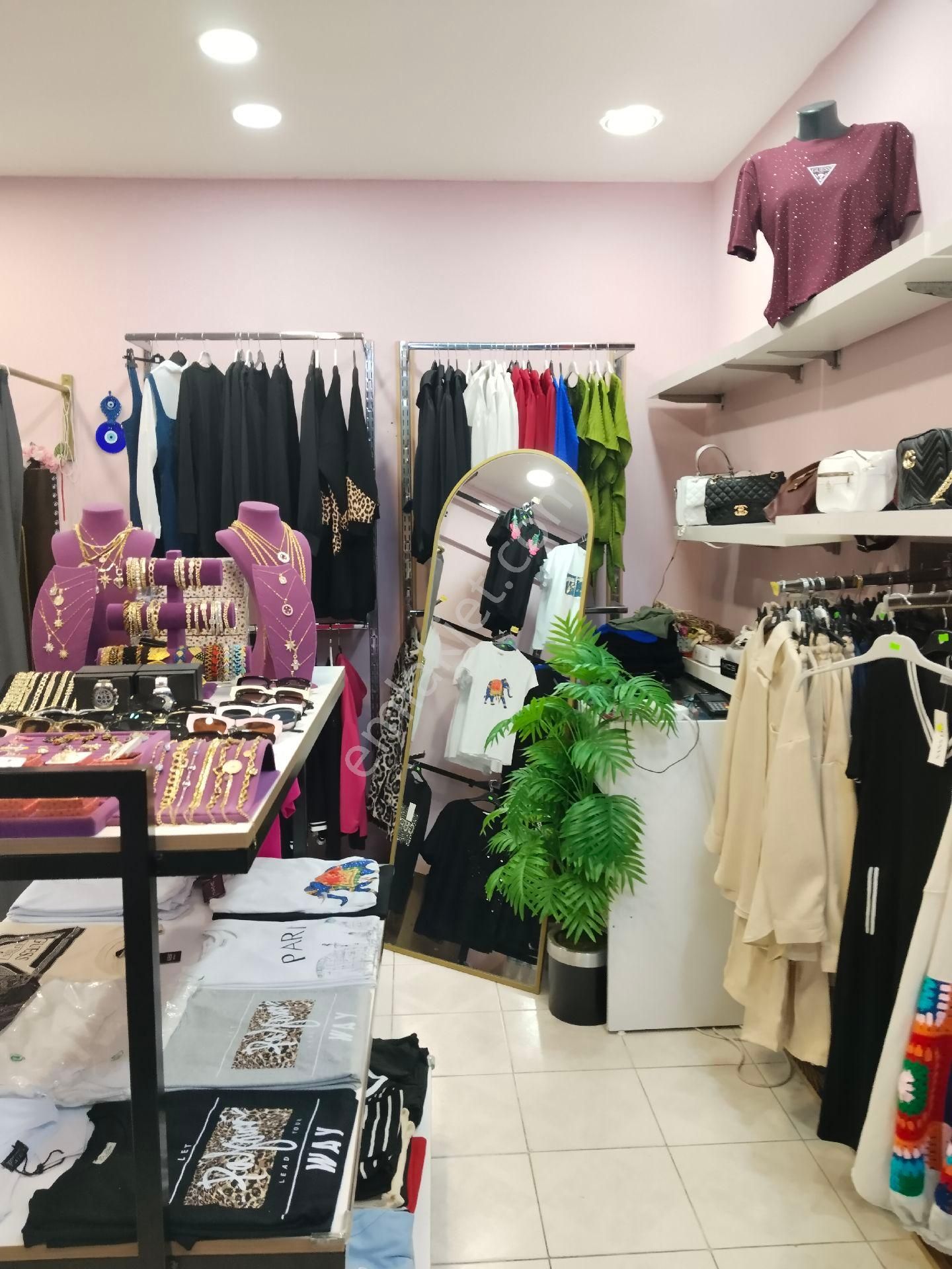 Devren Kiralık Butik - Görsel 13