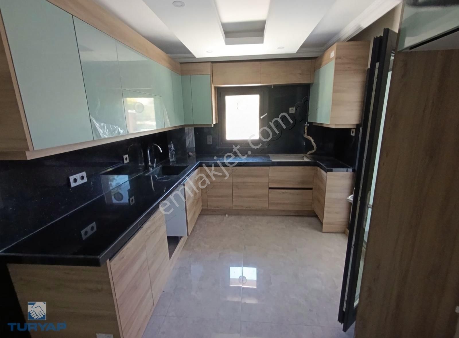 Büyükçekmece Güzelce Mah.full Yapılı 5+1 Satılık Villa - Görsel 3