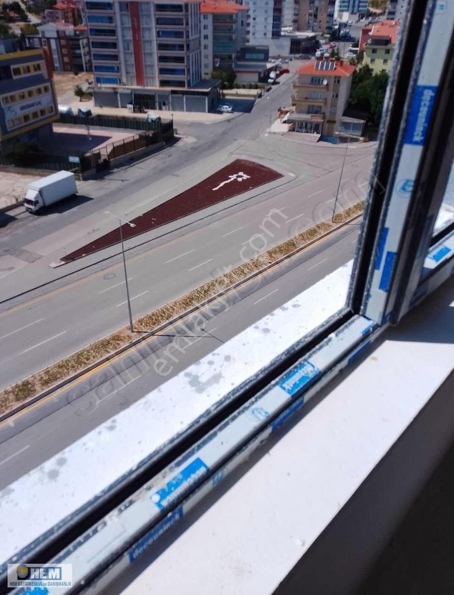 Yenimahalle Yakacıkta Bulvar Üstü, 3+1 Sıfır Daireler Satışta!
