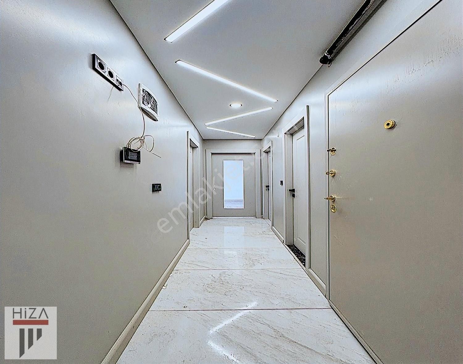 Meydana Yakın Cadde Üzeri 2+1 Oturuma Hazır Sıfır İnşaatta Daire - Görsel 32