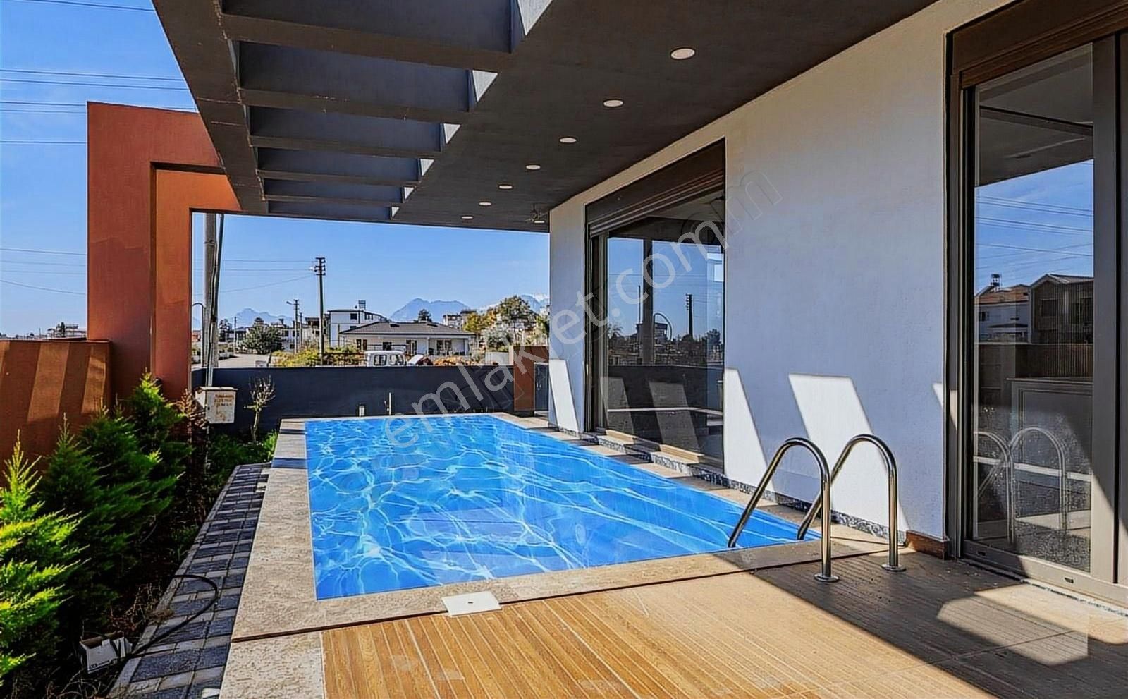 Maliyetine Satıyoruz-krediye Uygun- Müstakil Villa- 4+1 Havuzlu- - Görsel 18