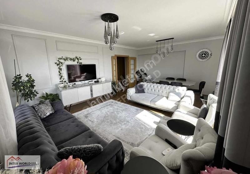 *tahsisli Otopark*olimpik Havuz* Yüksek Kat 3+1 Ultra Geniş Lux