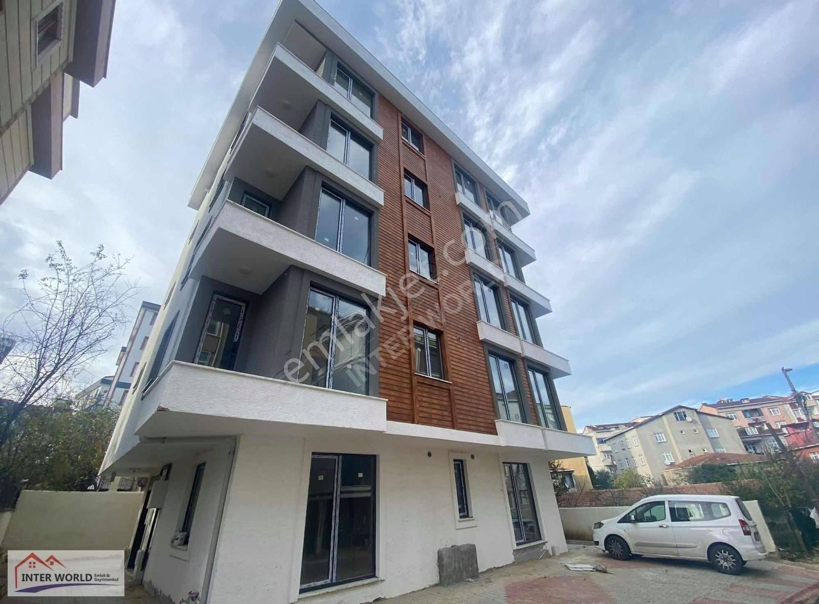 Kapalı Otoparklı Sıfır Bölgenin En Geniş 2+1 Satılık Dairesi