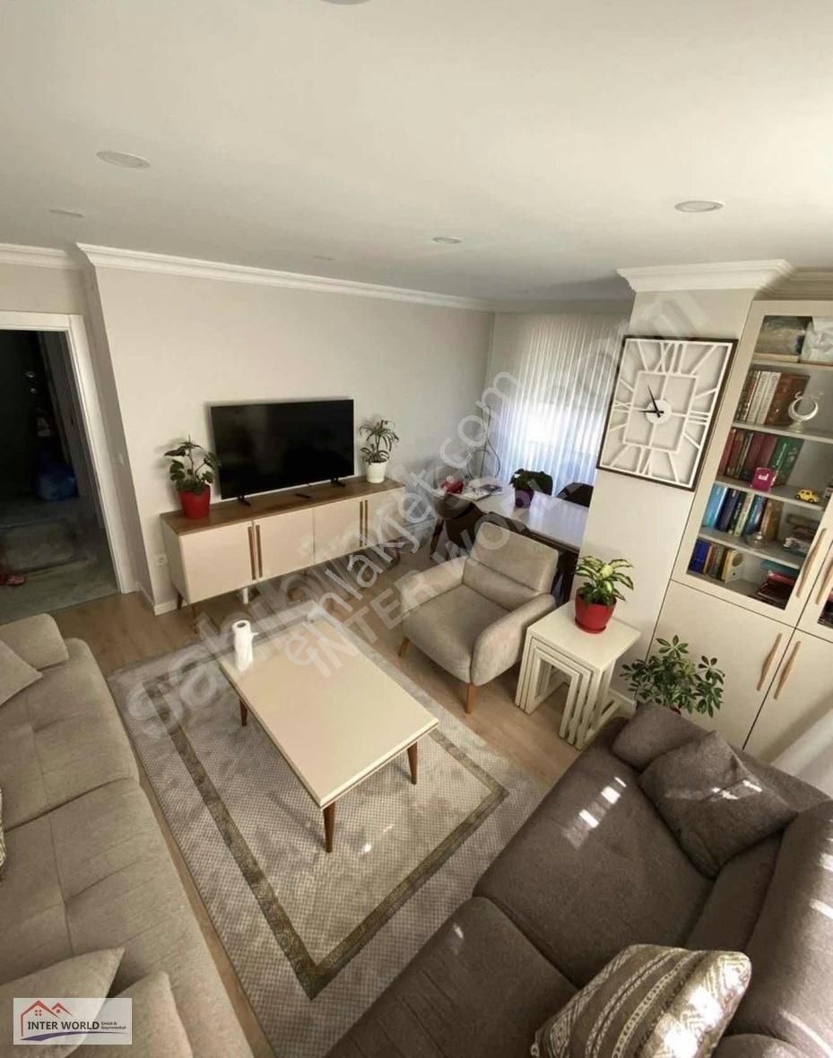Buyaka Avm Komşu Etrafı Açık Süper Kullanışlı 2+1 Satılık Daire