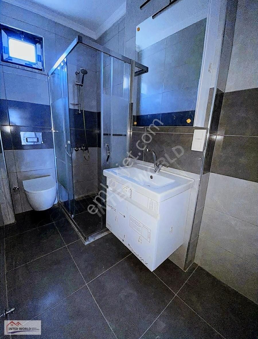 Metroya Yürüme Mesafesinde Ara Kat Sıfır 2+1 İskanlı