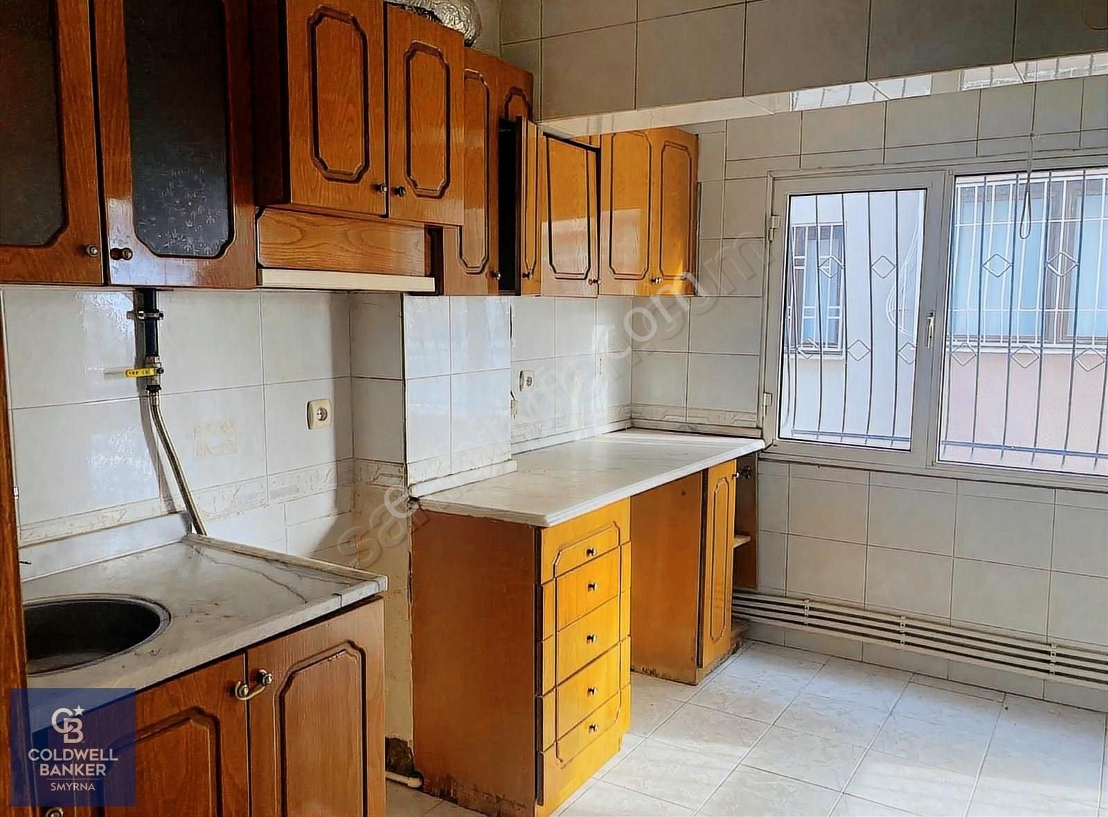 C.b Smyrna Dan Basın Sitesinde Metro Yakını 2+1 Satılık Daire - Görsel 6