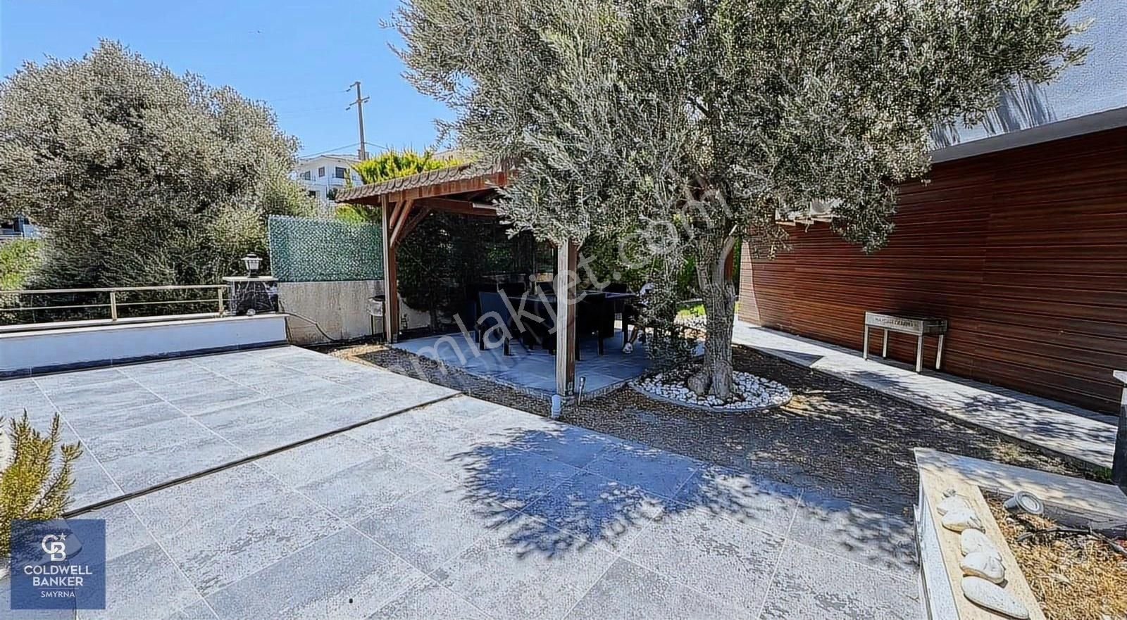 Çeşme Fenerburnunda Satılık Deniz Manzaralı Lüks Villa - Görsel 7