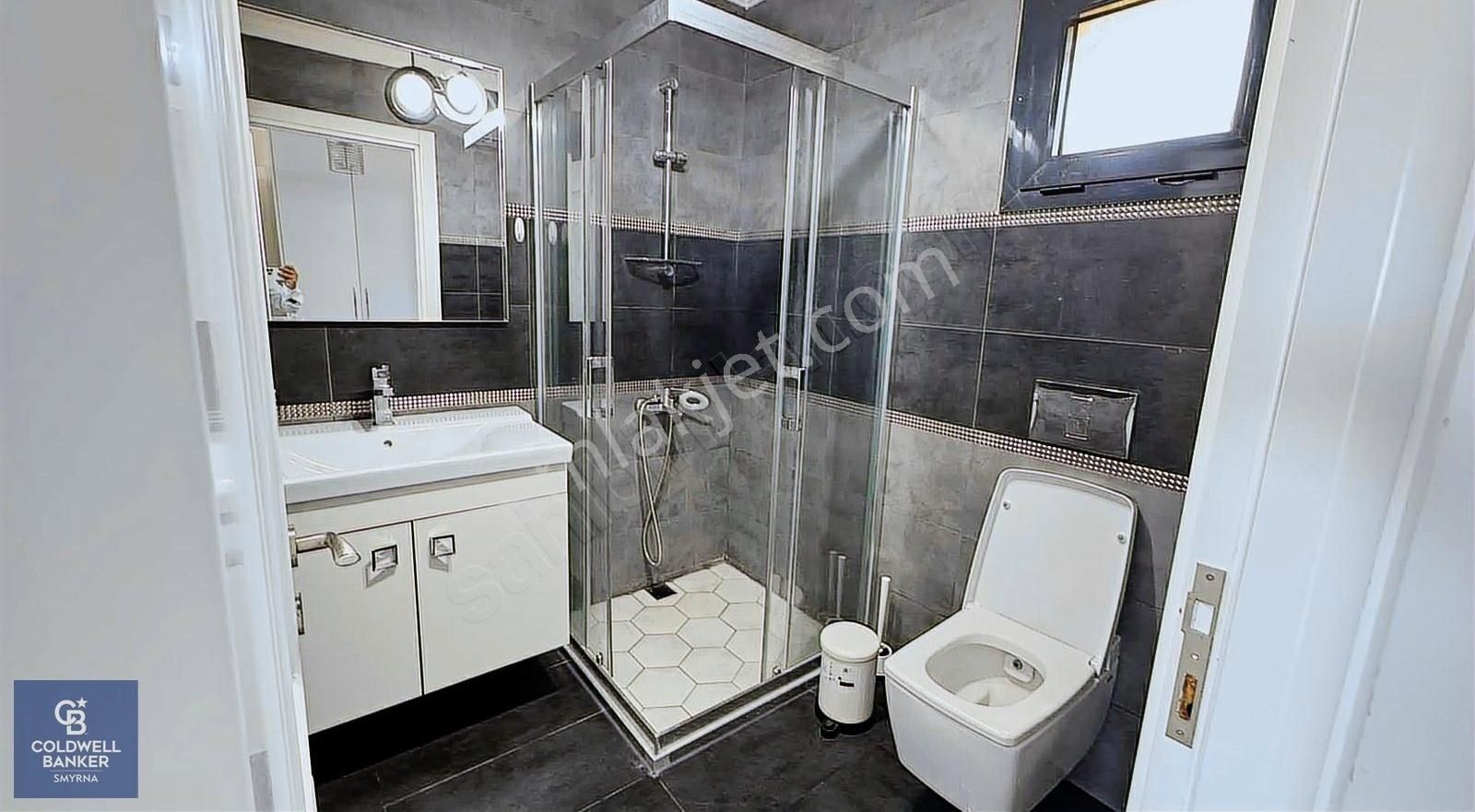 Çeşme Fenerburnunda Satılık Deniz Manzaralı Lüks Villa - Görsel 4