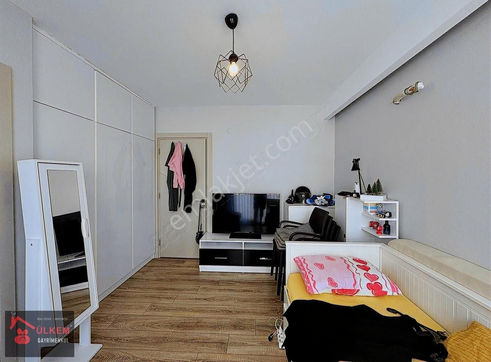 Kuşadası 2+1 105 M2 3 Banyo Wc Sosyal Tesisli Konsept Daire - Görsel 6