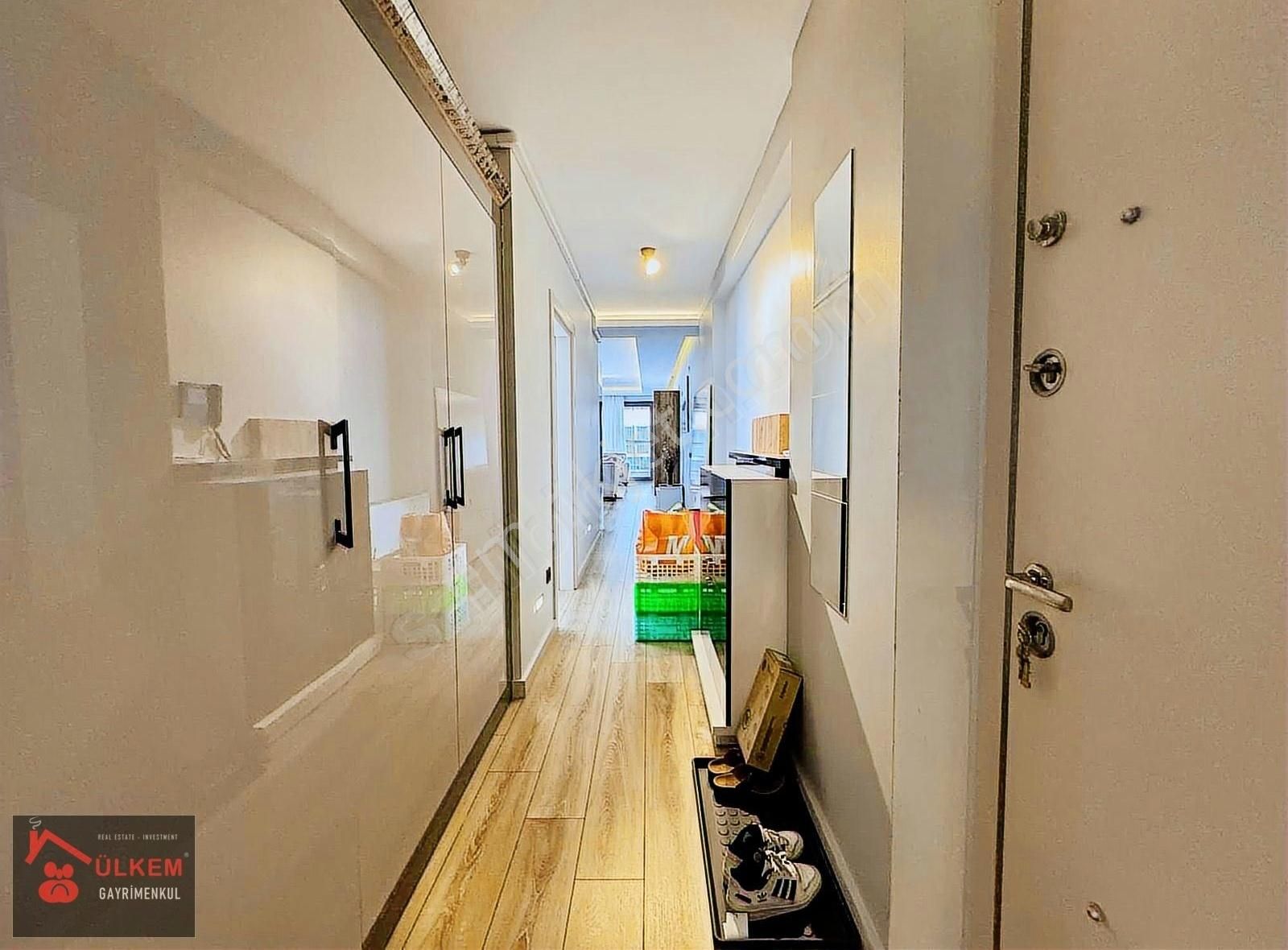 Kuşadası 2+1 105 M2 3 Banyo Wc Sosyal Tesisli Konsept Daire - Görsel 4