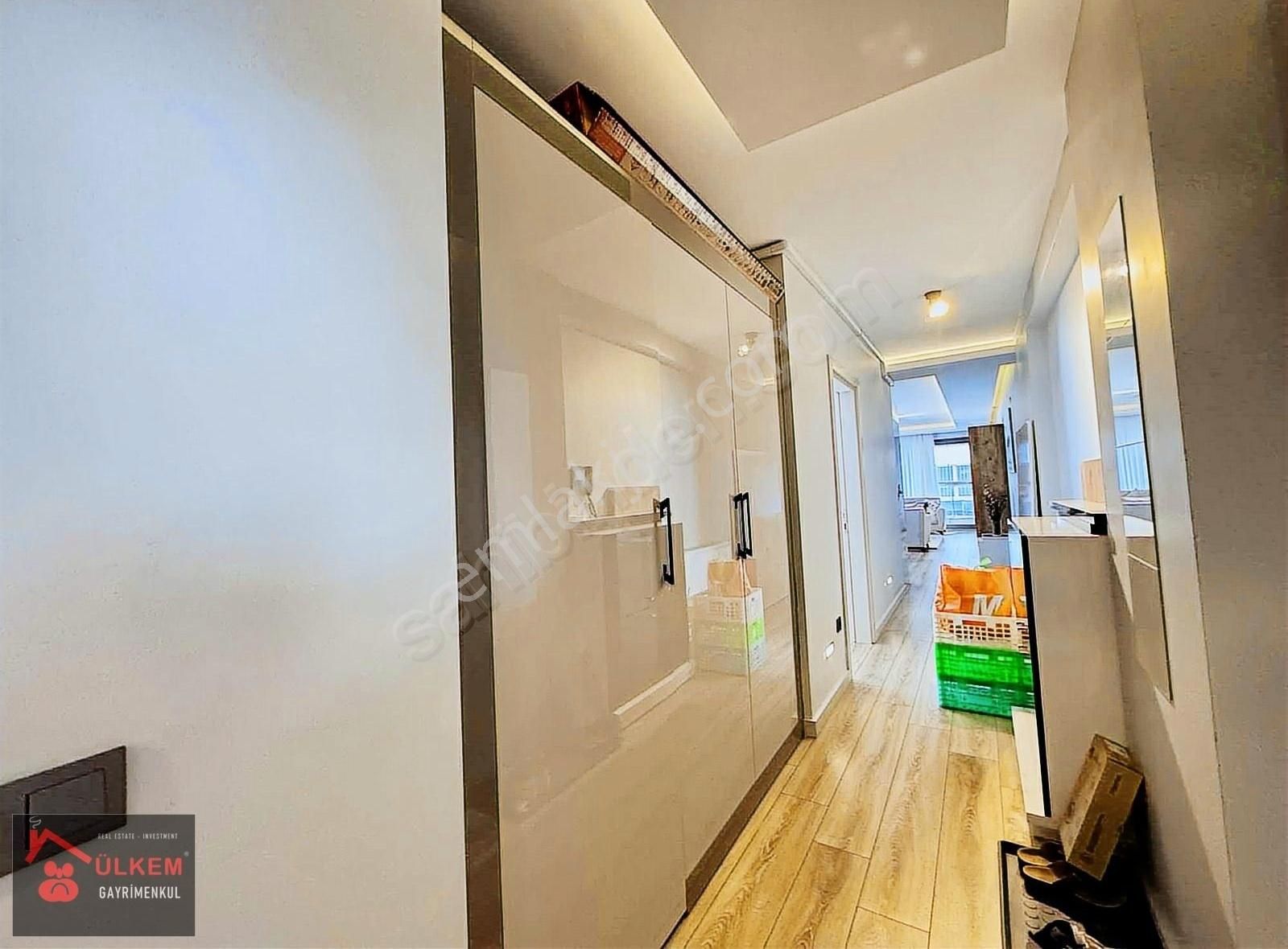 Kuşadası 2+1 105 M2 3 Banyo Wc Sosyal Tesisli Konsept Daire - Görsel 2