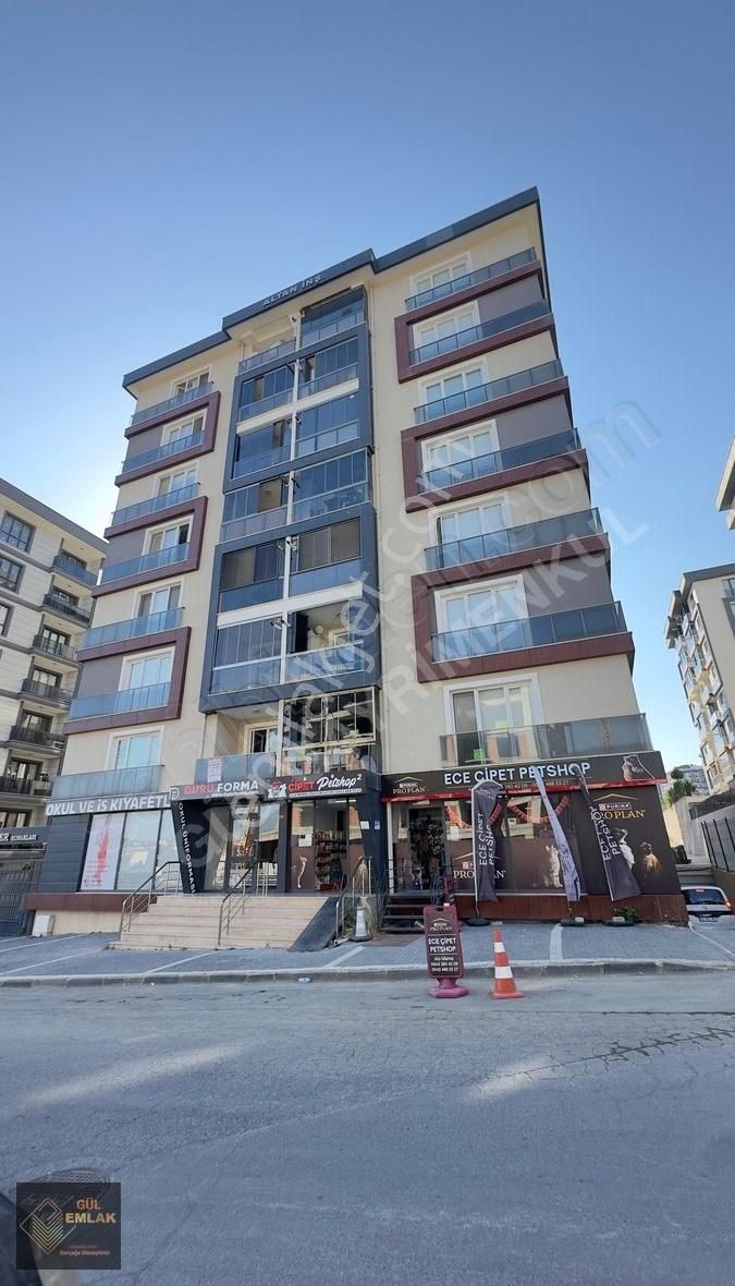 Silivri Site Ferah Ebeveyn Banyolu Otoparklı 3+1 Satılık Daire - Görsel 7