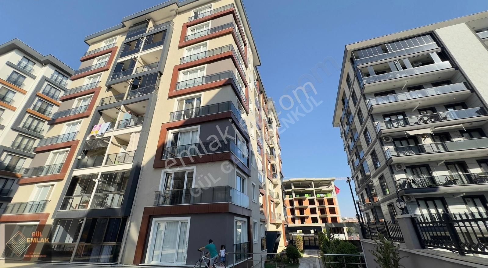 Silivri Site Ferah Ebeveyn Banyolu Otoparklı 3+1 Satılık Daire - Görsel 4