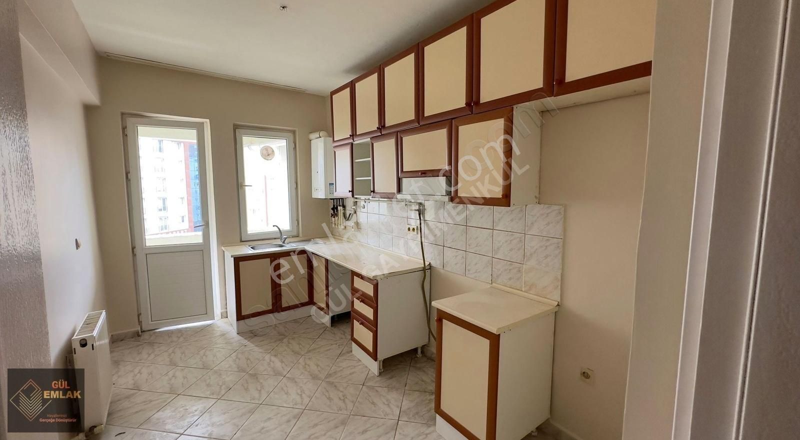 Barış Mh Havuzlu Kapalı Otoparklı Sitede 3+1 Kiralık Daire