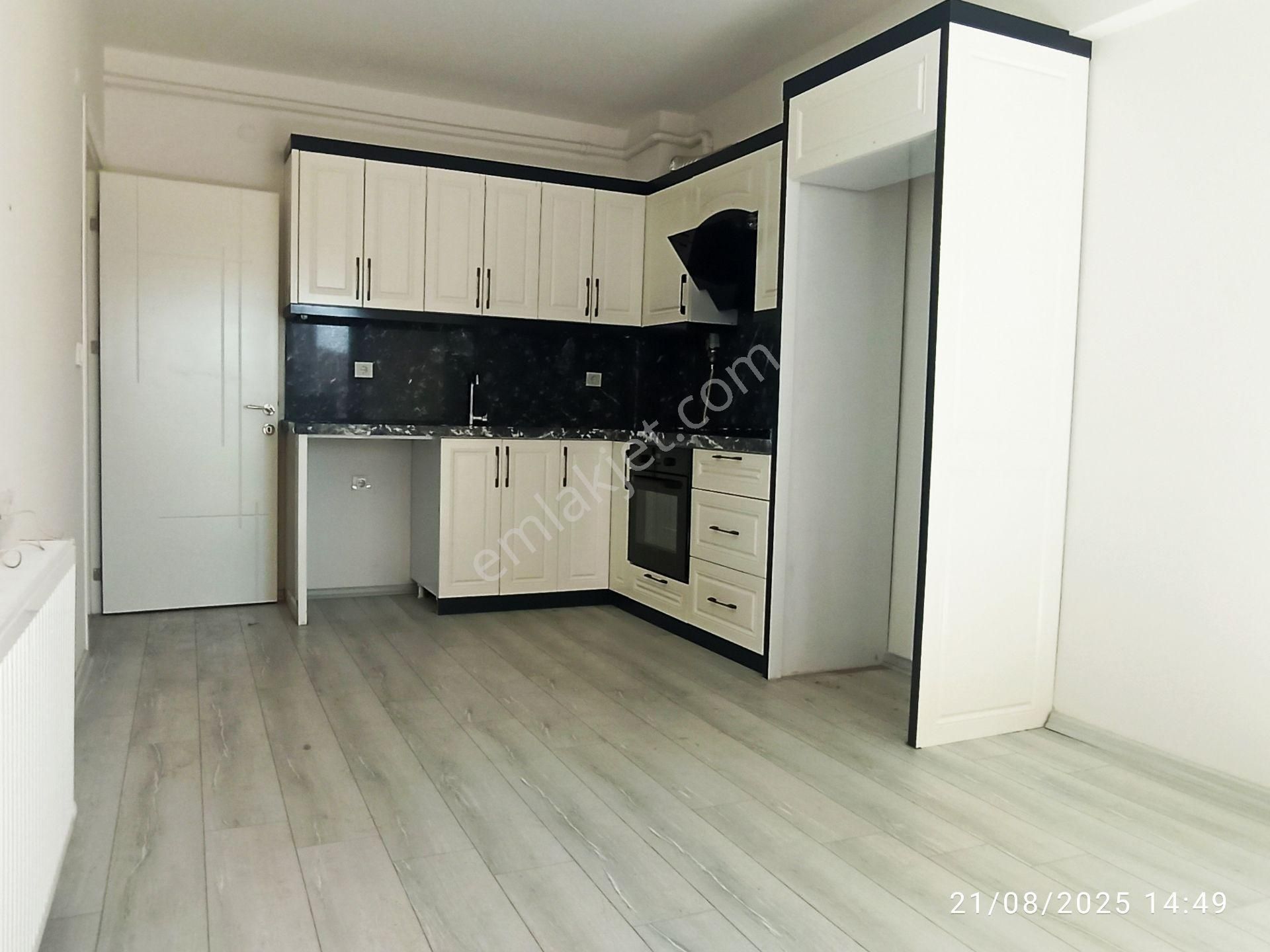 Çiğli Uğur Mumcu Mahallesi Kiralık 1+1 Doğalgazlı Daire - Görsel 22