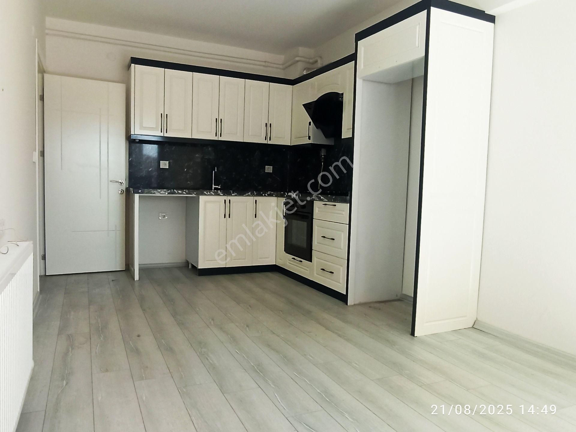 Çiğli Uğur Mumcu Mahallesi Kiralık 1+1 Doğalgazlı Daire - Görsel 21