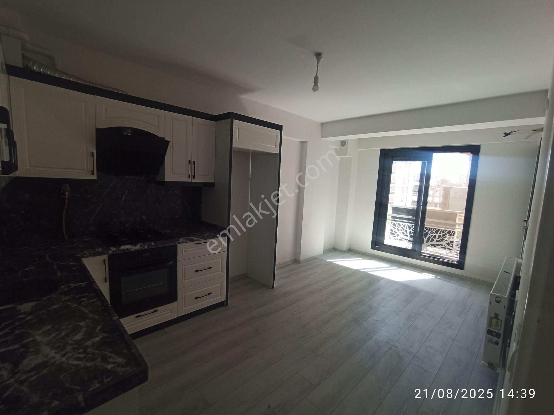 Çiğli Uğur Mumcu Mahallesi Kiralık 1+1 Doğalgazlı Daire - Görsel 23