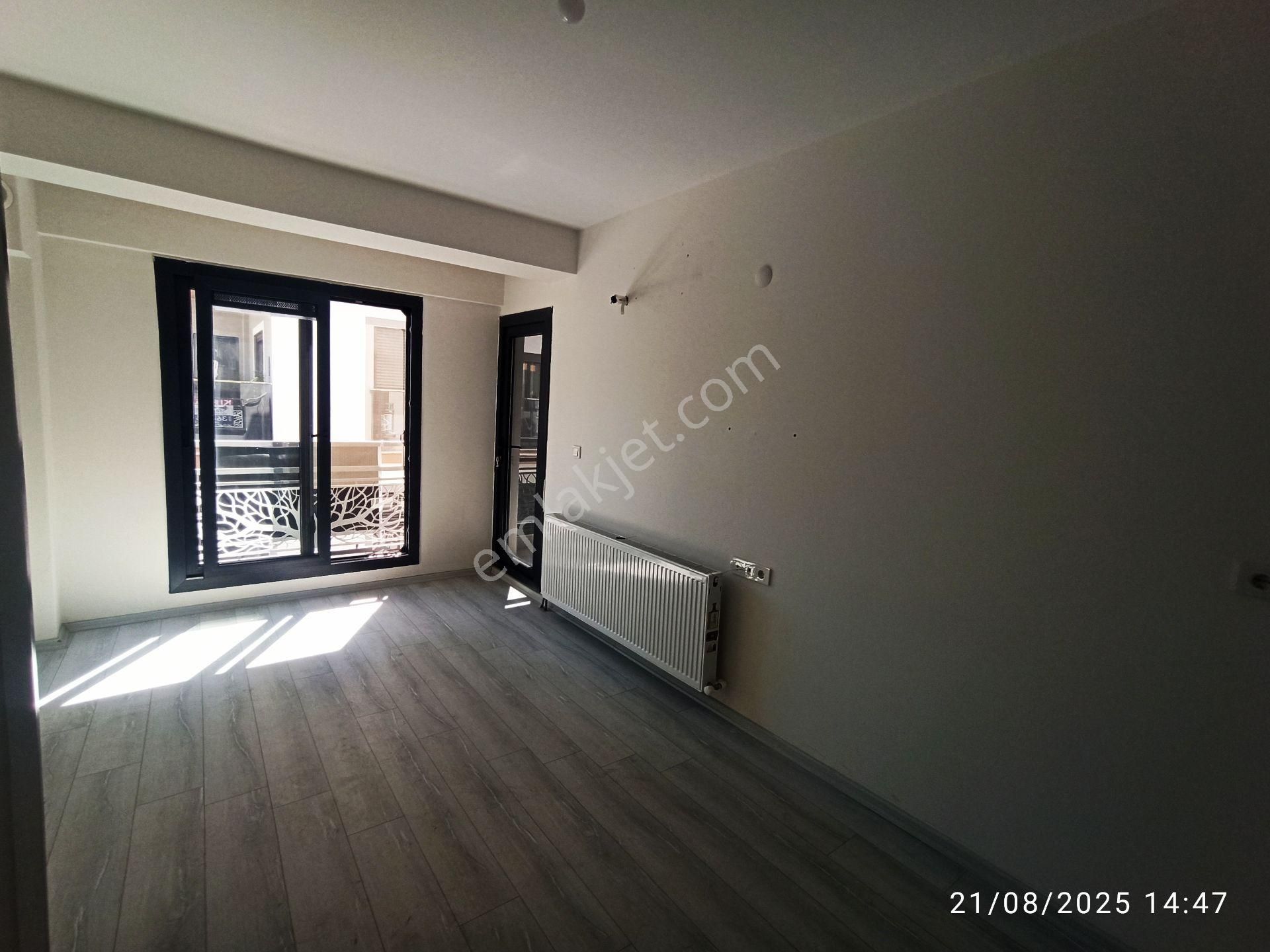 Çiğli Uğur Mumcu Mahallesi Kiralık 1+1 Doğalgazlı Daire - Görsel 27