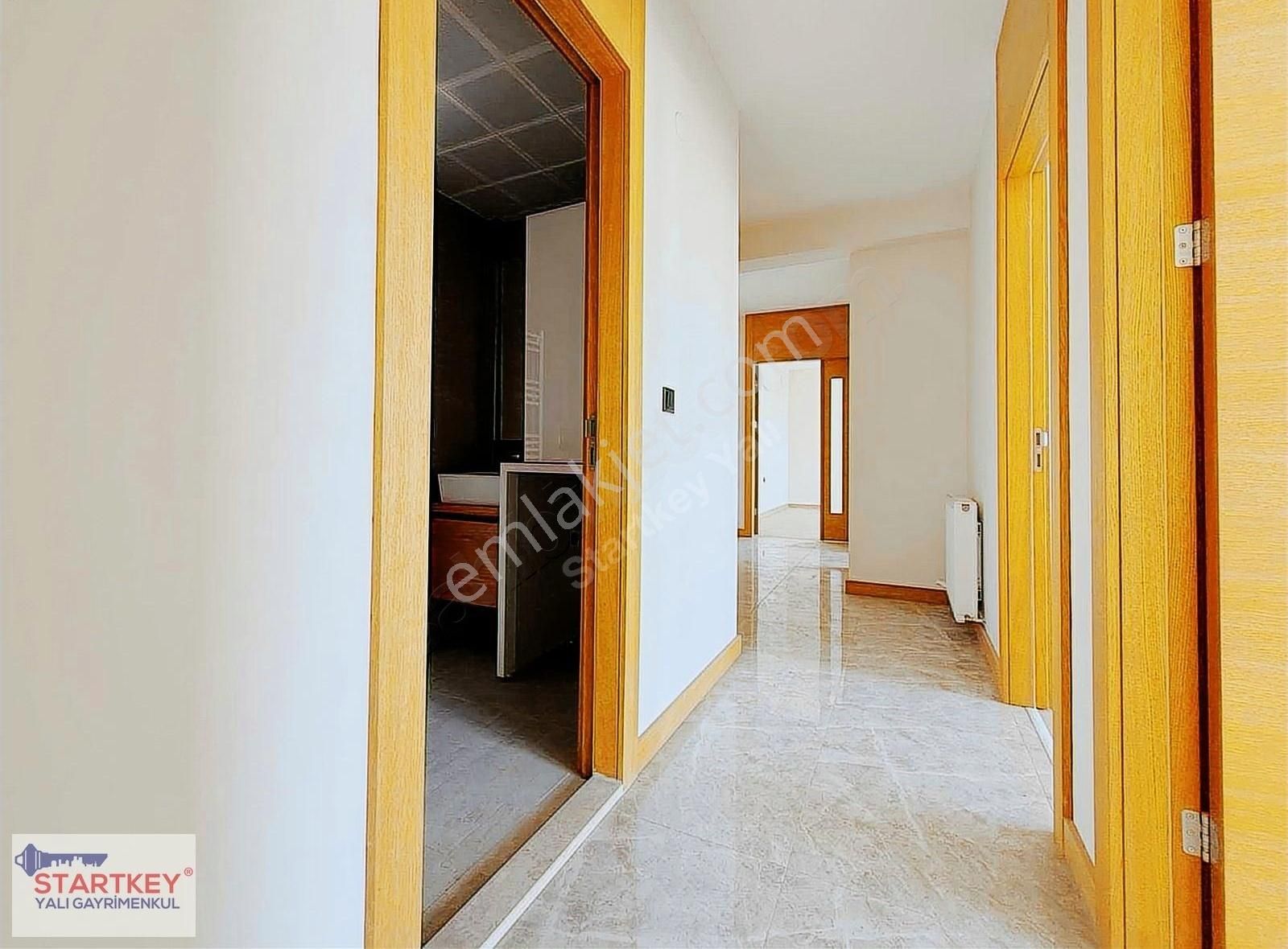 Bornova Avcılar Prestij'te 3+1 Satılık Boş Havuz Manzaralı Daire - Görsel 14