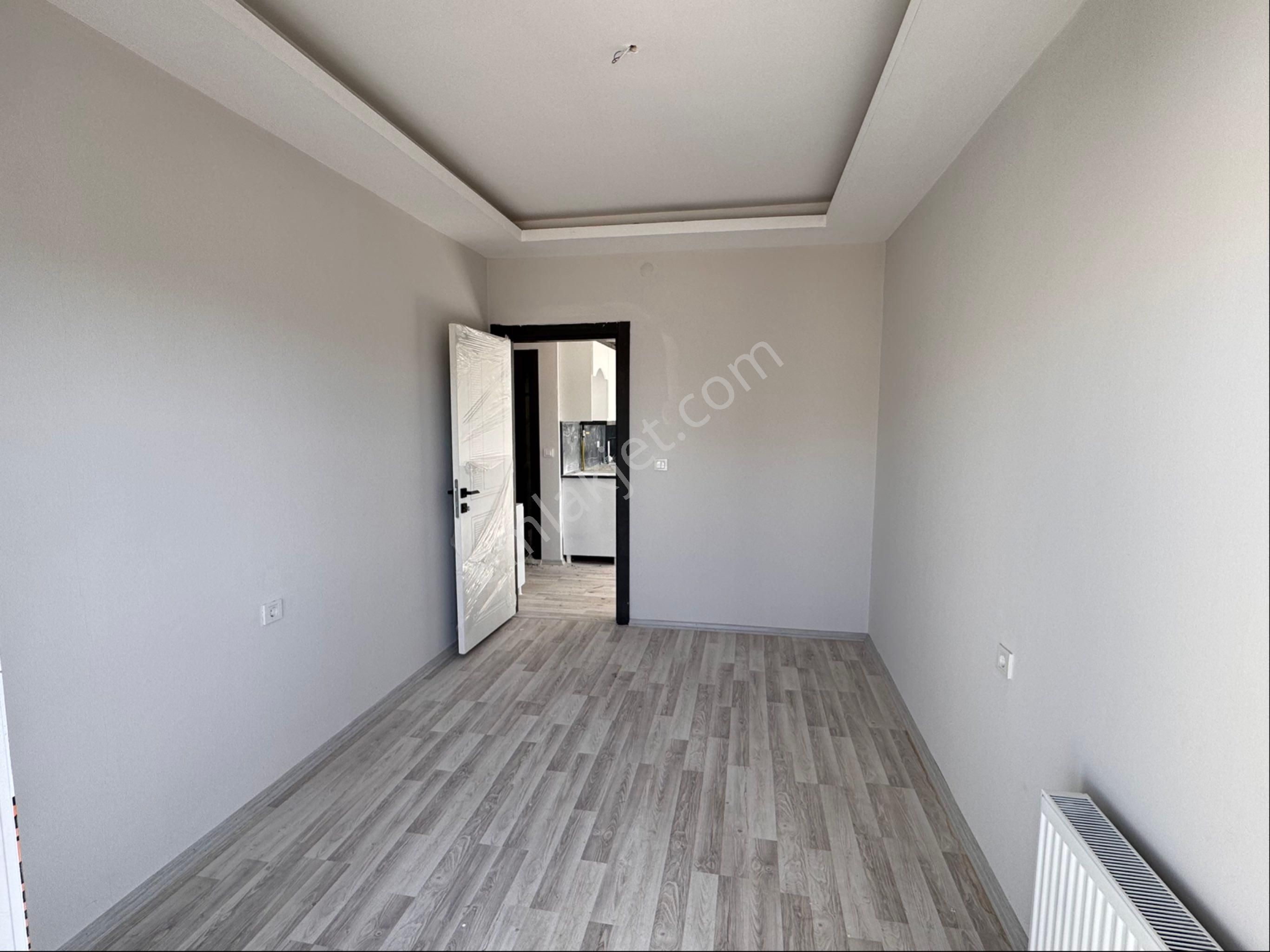 Her Yere Adım Mesafede Kombili Satılık 2+1 Lüks Daire - Görsel 8