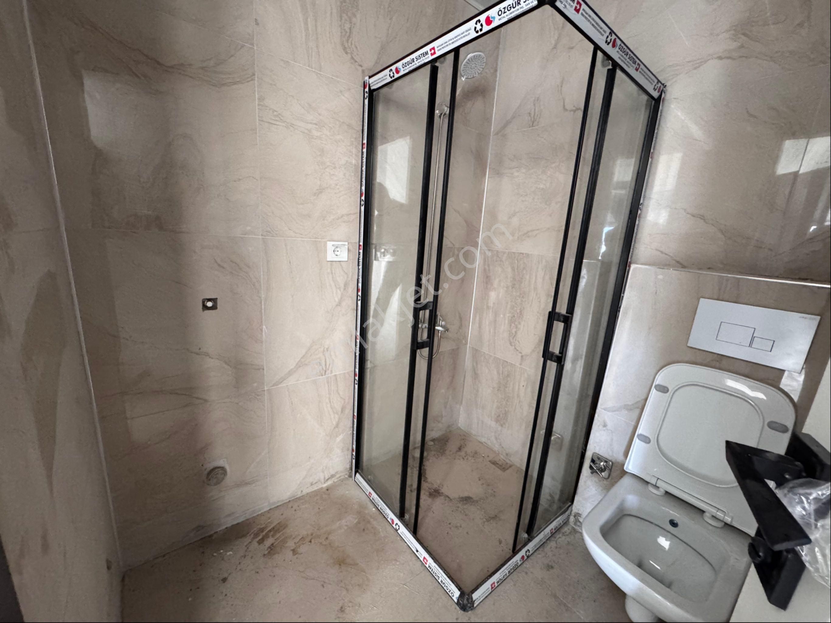 Her Yere Adım Mesafede Kombili Satılık 2+1 Lüks Daire - Görsel 17