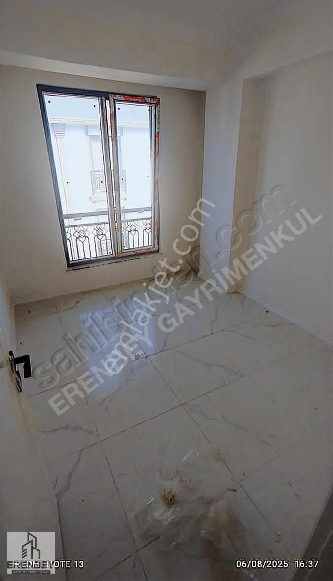 Aziziye Mahallesi Çarşı Merkezi 2+1 Havuzlu Daire - Görsel 14