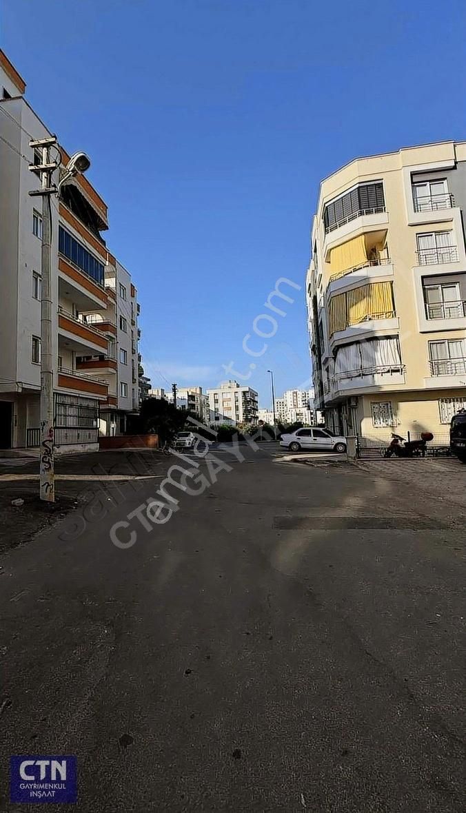 Yukarı Alata'da Kaçmaz Fırsat 2. Kat Ultralux 3+1 Ayrı Mutfak