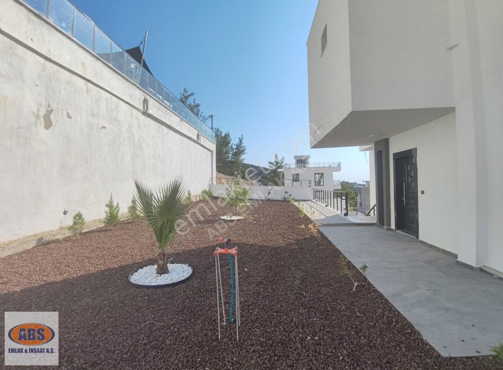 Didim Akbükte Köşe Başı / Deniz Manzaralı Satılık Villa - Görsel 33