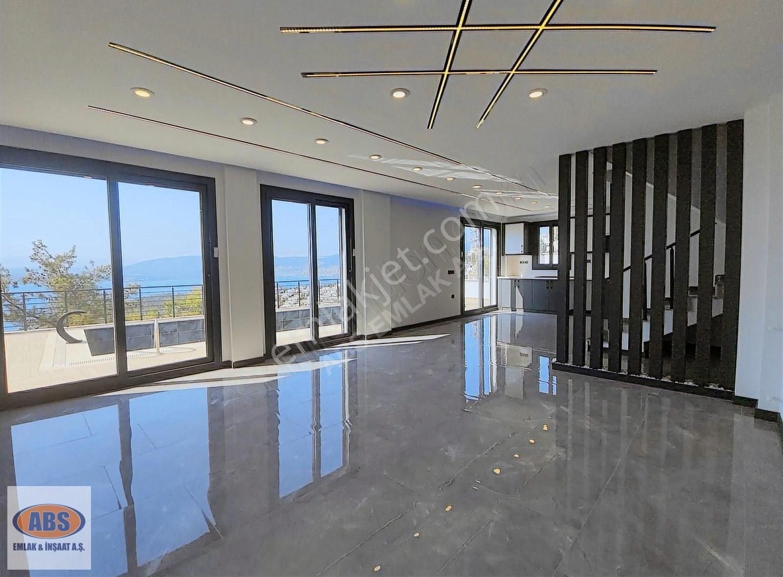 Didim Akbükte Köşe Başı / Deniz Manzaralı Satılık Villa - Görsel 2
