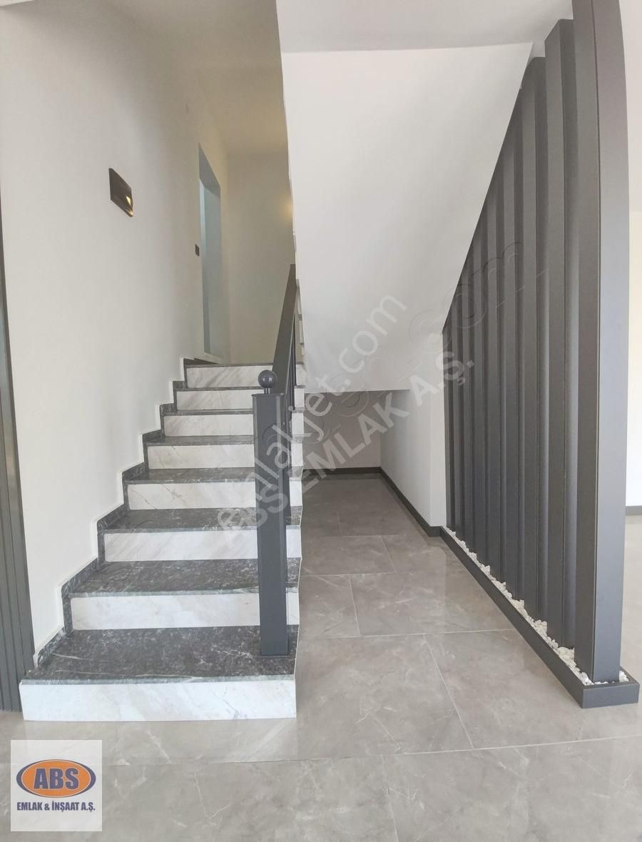 Didim Akbükte Köşe Başı / Deniz Manzaralı Satılık Villa - Görsel 22