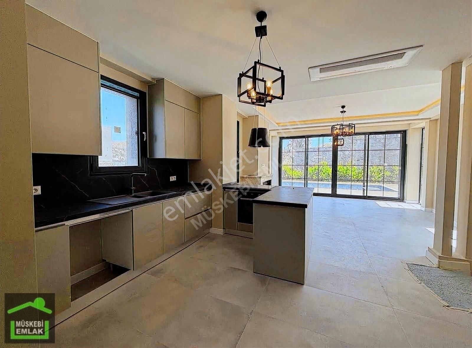 Ortakent Merkezde Satılık Müstakil Havuzlu 4+1 Villa - Görsel 4