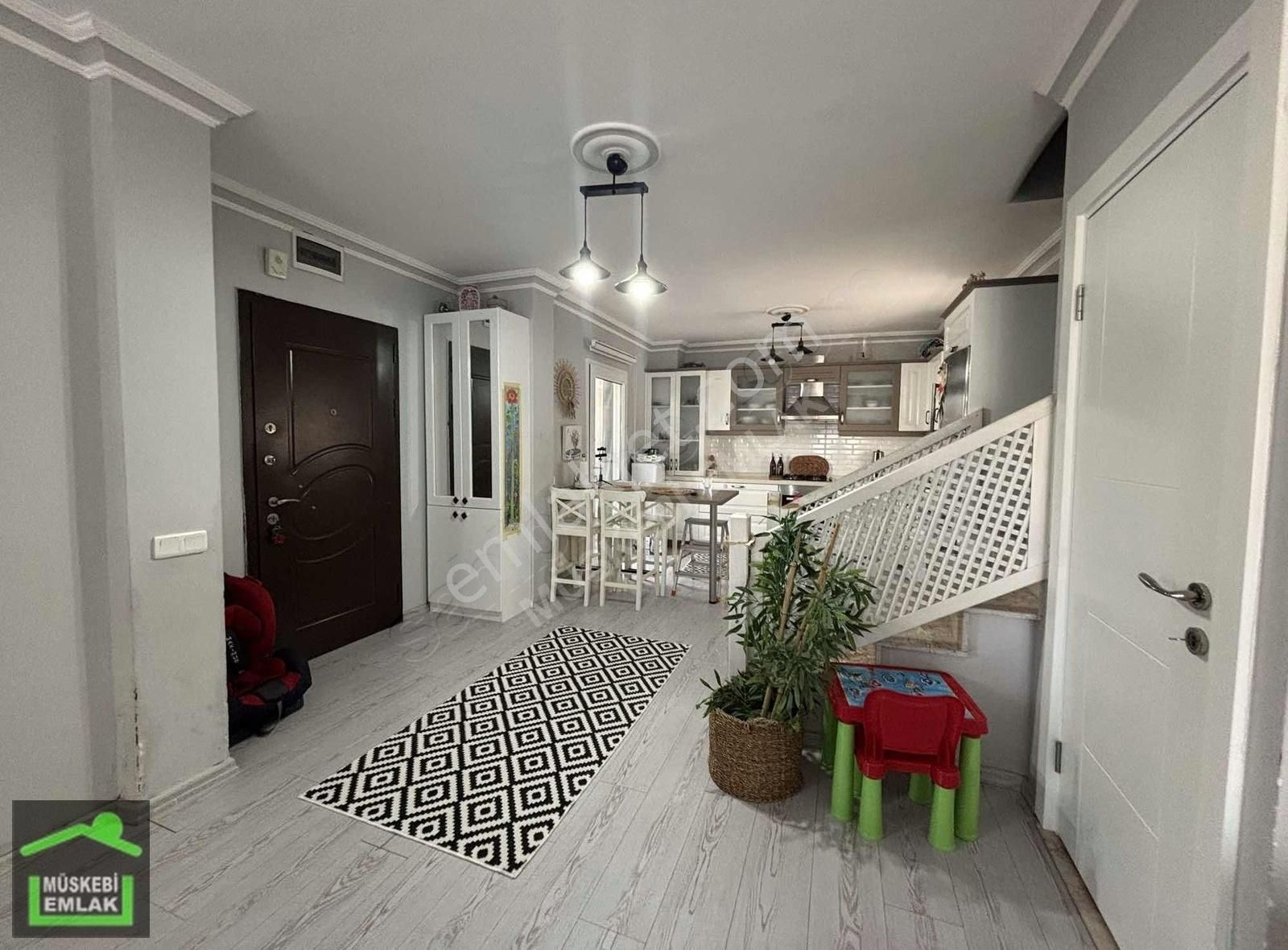 Ortakent Merkezde Satılık 2+1 Bahçe Dubleksi - Görsel 24