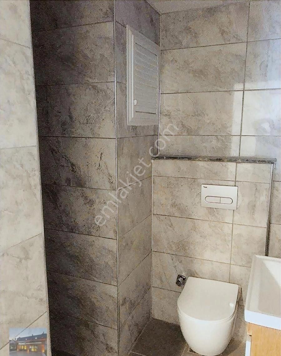 Kuşadası Nda Deniz Manzaralı Sıfır Havuzlu 3+1 Daire - Görsel 23