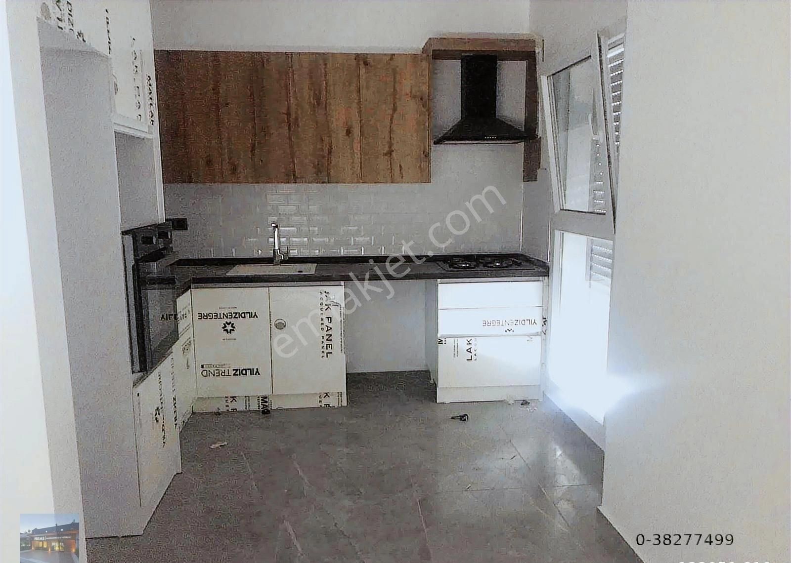 Kuşadası Nda Deniz Manzaralı Sıfır Havuzlu 3+1 Daire - Görsel 21