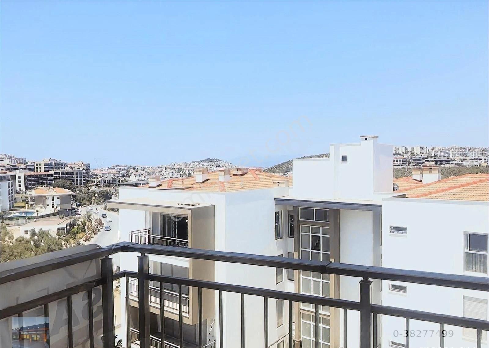 Kuşadası Nda Deniz Manzaralı Sıfır Havuzlu 3+1 Daire - Görsel 35