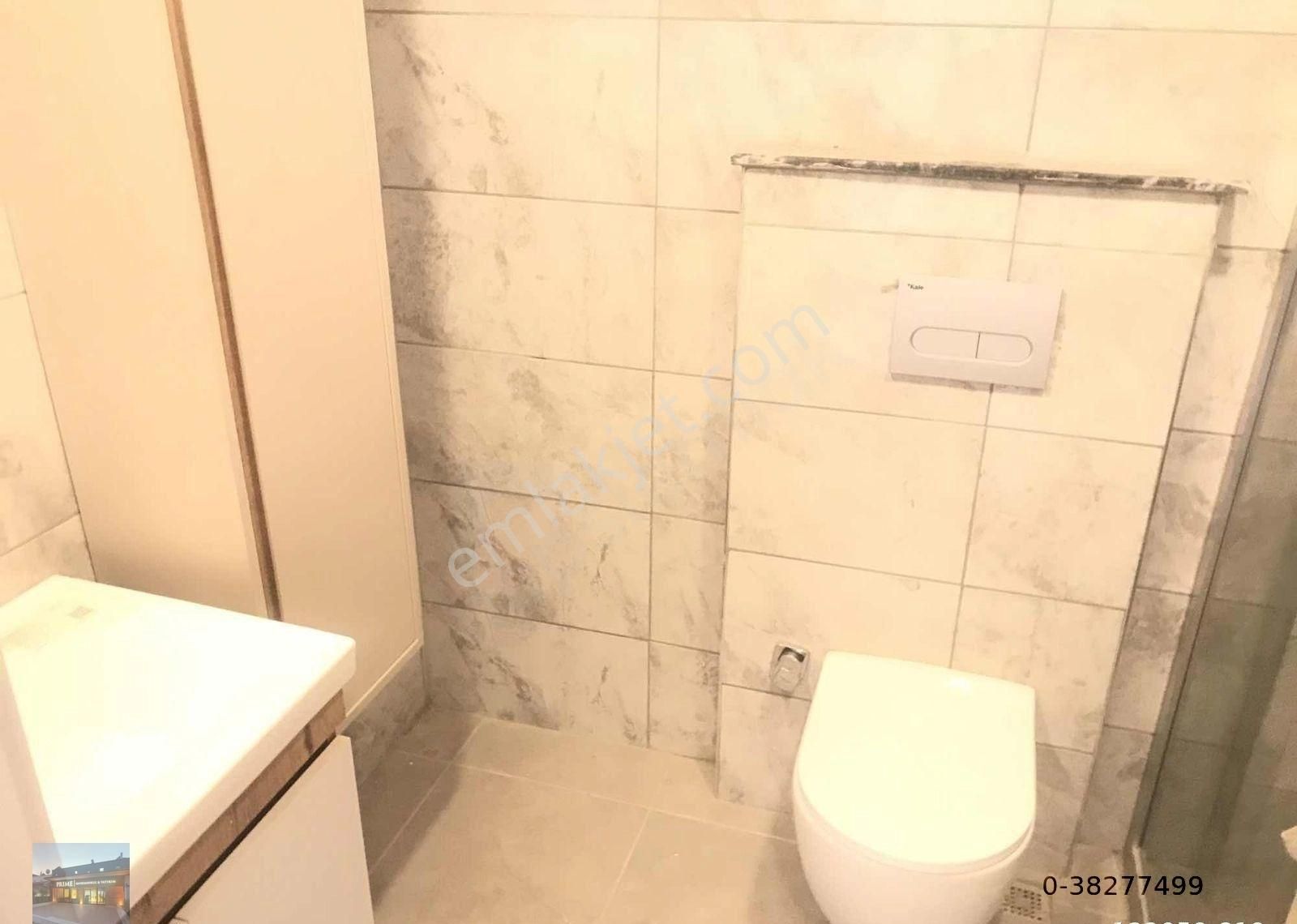 Kuşadası Nda Deniz Manzaralı Sıfır Havuzlu 3+1 Daire - Görsel 2