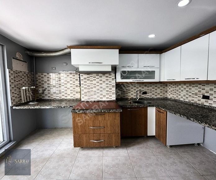 Sarraf Yapıdan Beylikdüzü Cumhuriyette Merkezi Konumda 2+1 Daire - Görsel 7