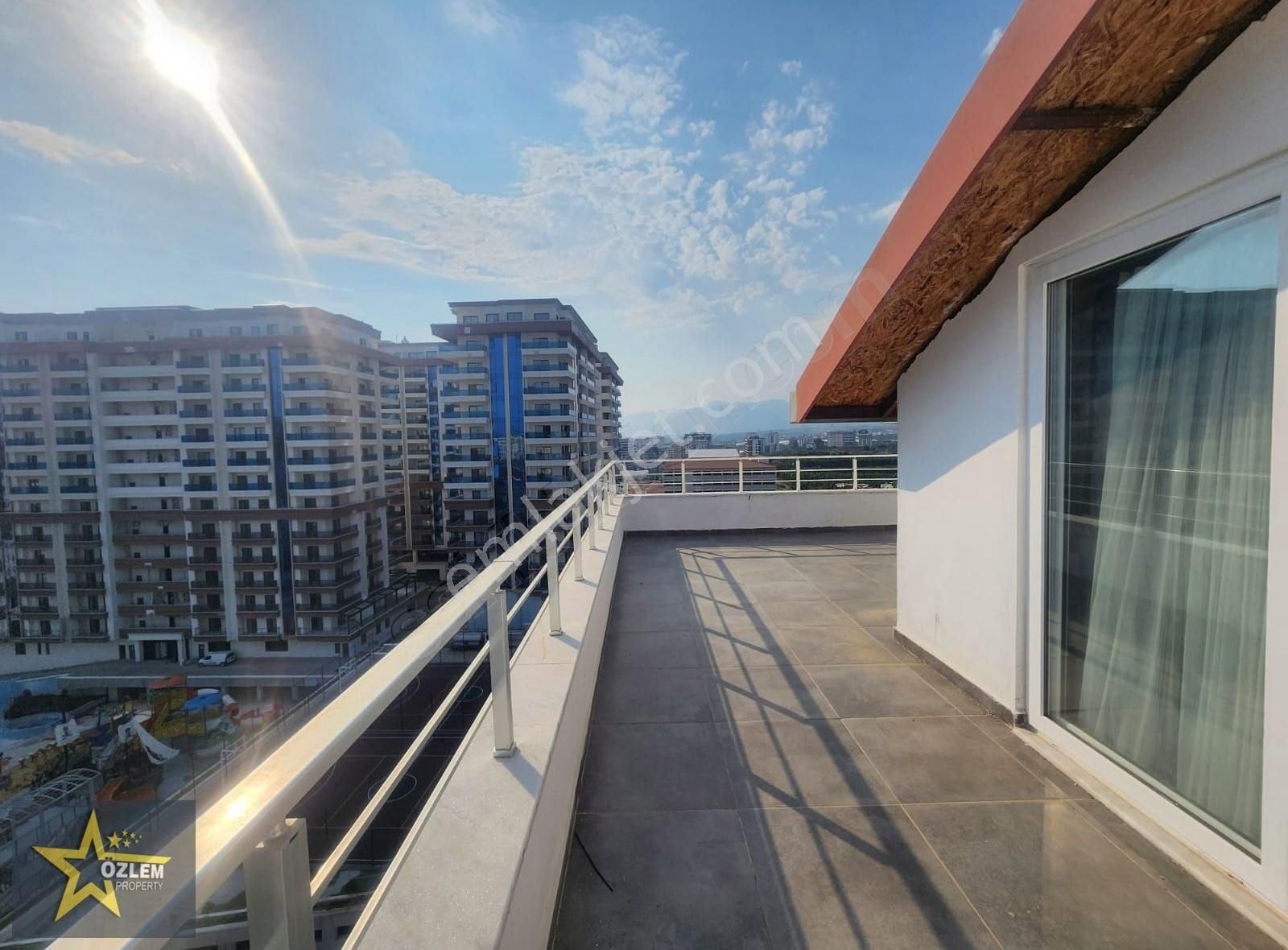 Alanya Mahmutlar'da Acil 2+1 Eşyalı Satılık Daıre - Görsel 10