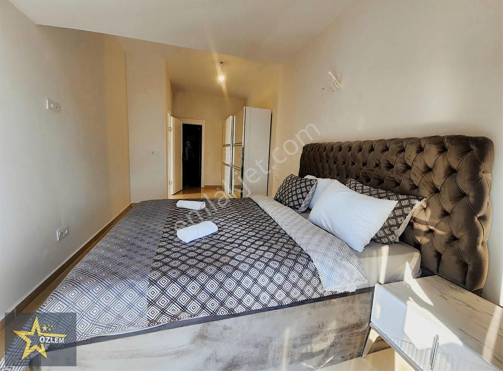 Alanya Mahmutlar'da Acil 2+1 Eşyalı Satılık Daıre - Görsel 34