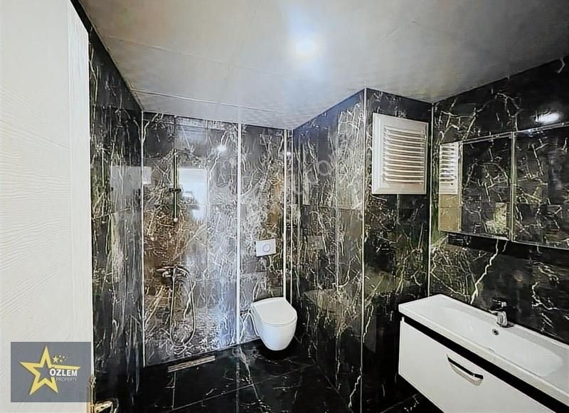 Alanya Mahmutlar'da Acil 2+1 Eşyalı Satılık Daıre - Görsel 21