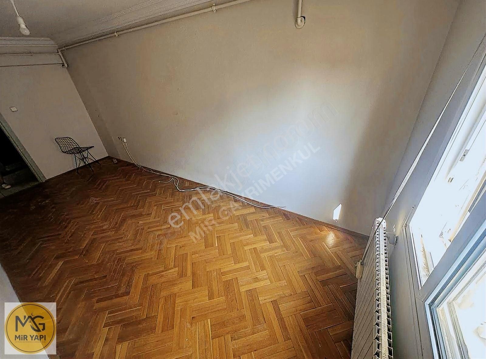 Mir,den 3+1,şirinyer Forbest Caddesine Yakın Şehrin Merkezinde - Görsel 2