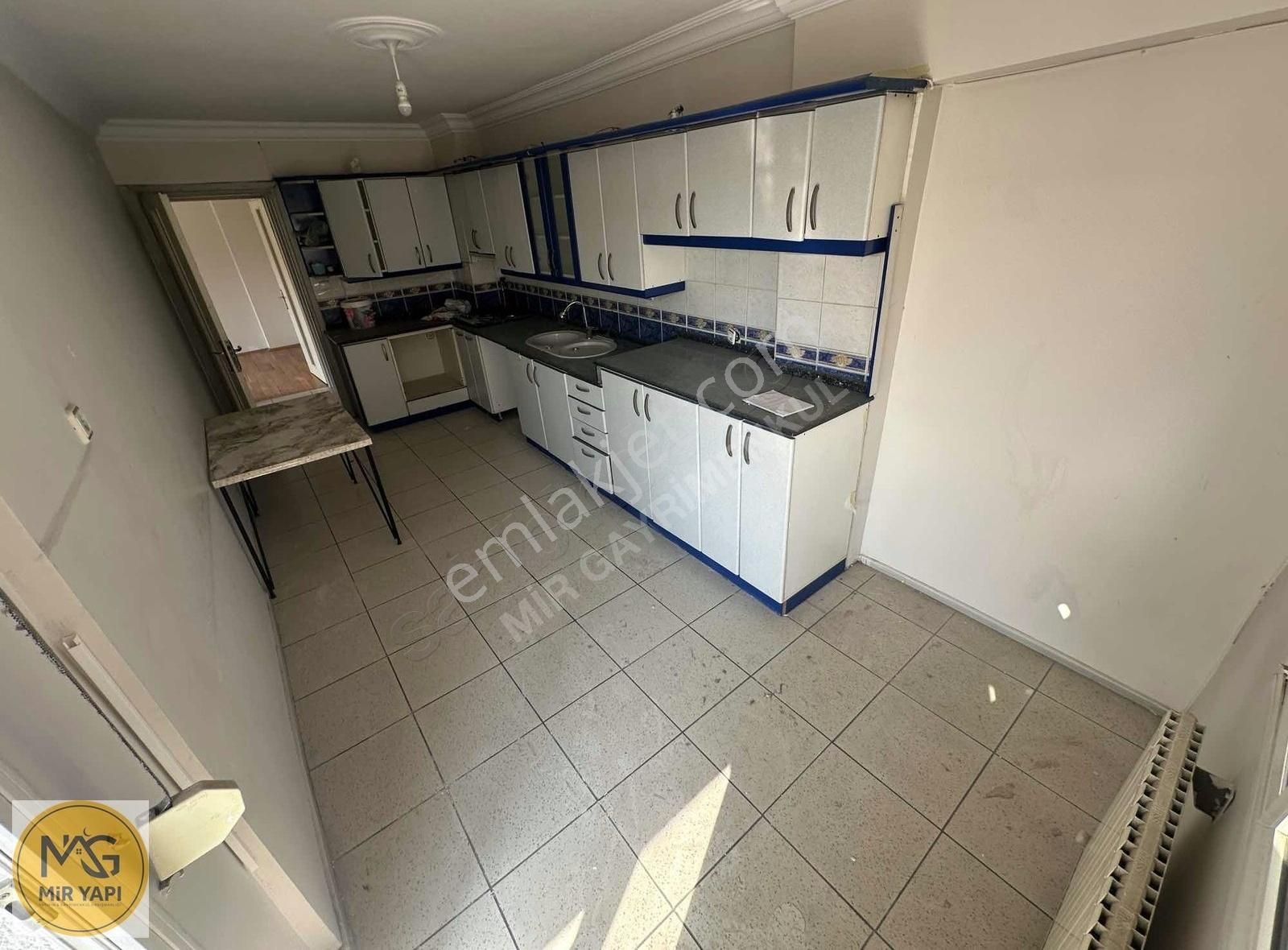 Mir,den 3+1,şirinyer Forbest Caddesine Yakın Şehrin Merkezinde - Görsel 11