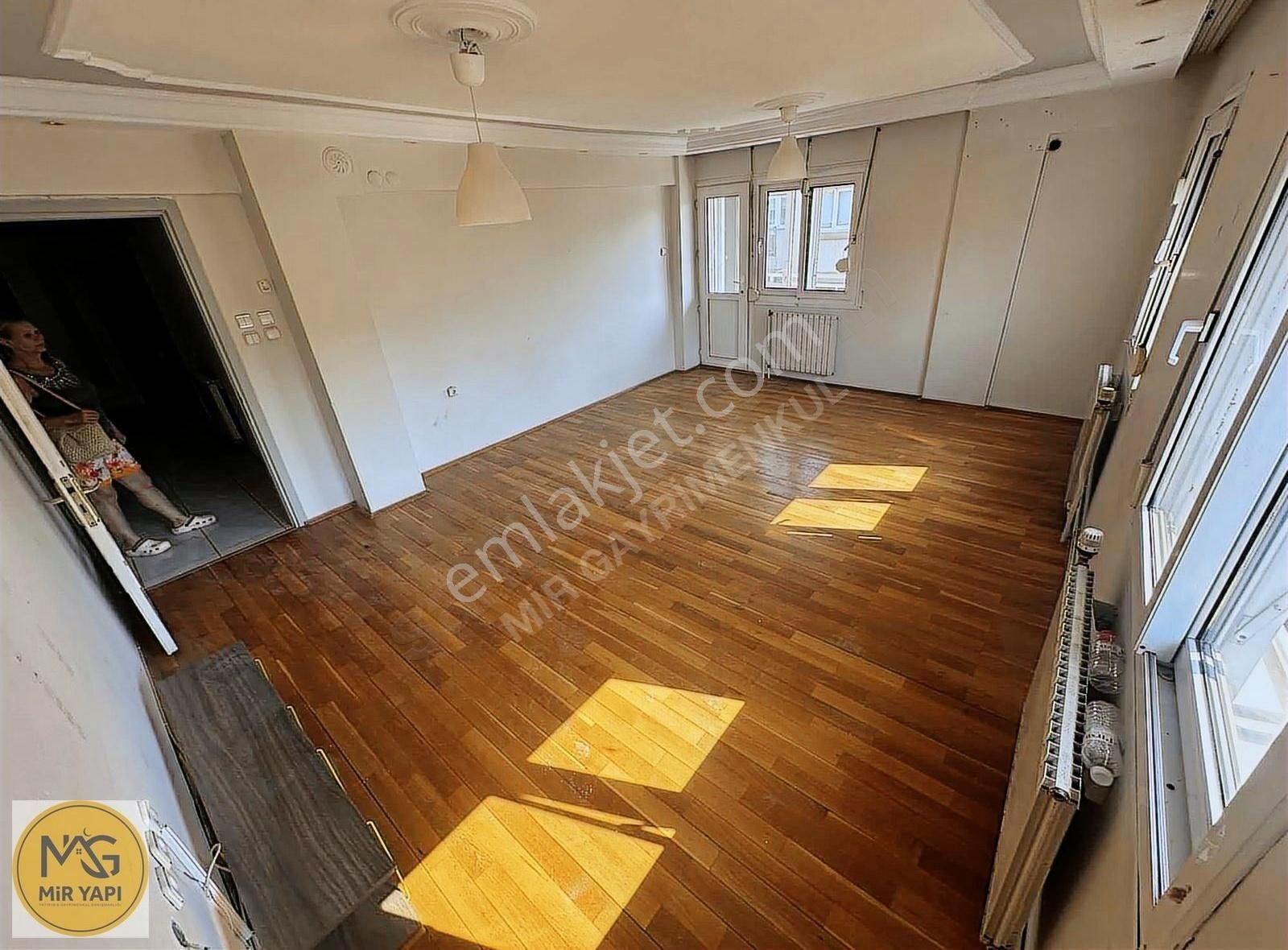 Mir,den 3+1,şirinyer Forbest Caddesine Yakın Şehrin Merkezinde - Görsel 18