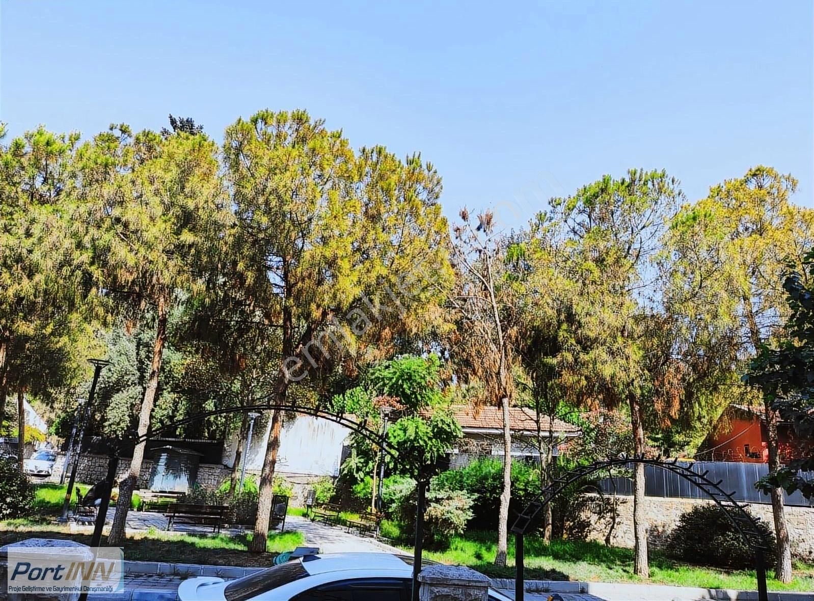 Amerikan Koleji Göztepe Tarafı Geniş Satılık Daire