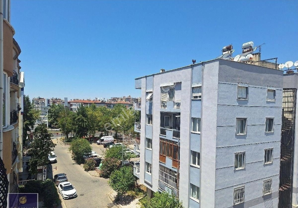 Adnan Menderes Mahallesınde 170 M2 3+1 Satılık Daire - Görsel 24